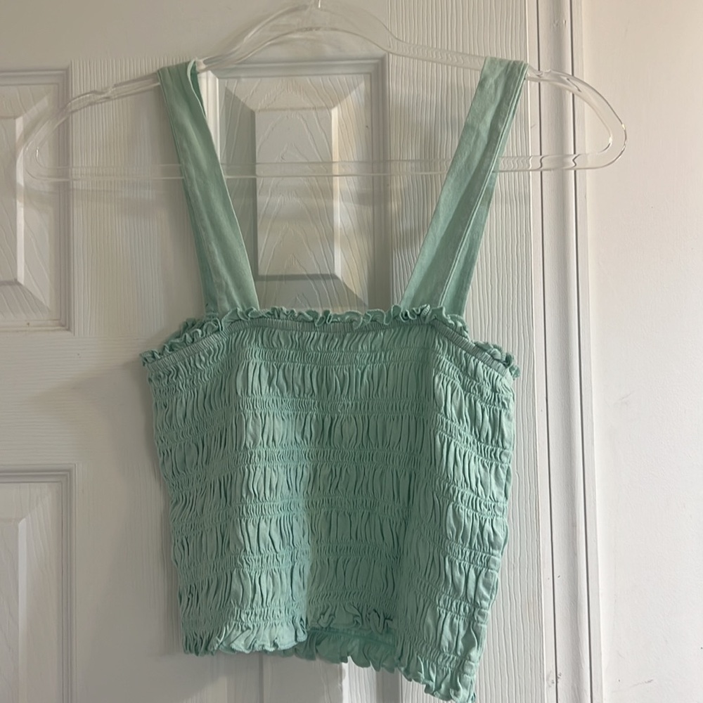 American Eagle smoked tank top - Picture 2 of 3